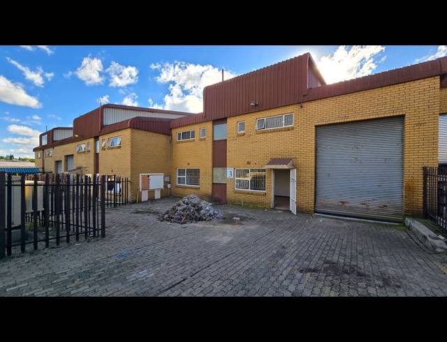399M² WAREHOUSE TO LET IN SEBENZA